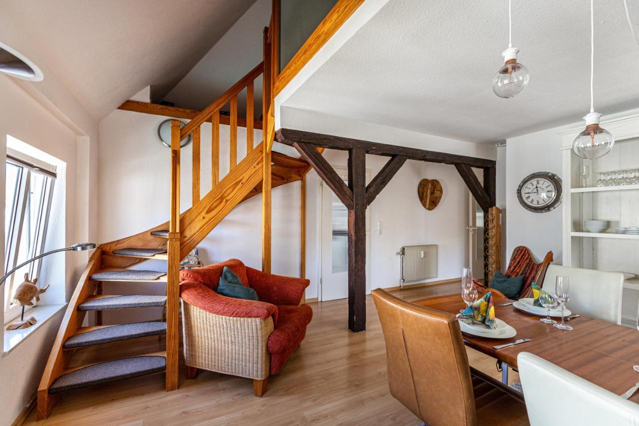 Blumenhaus-Apartment Friedrichstadt Buitenkant foto