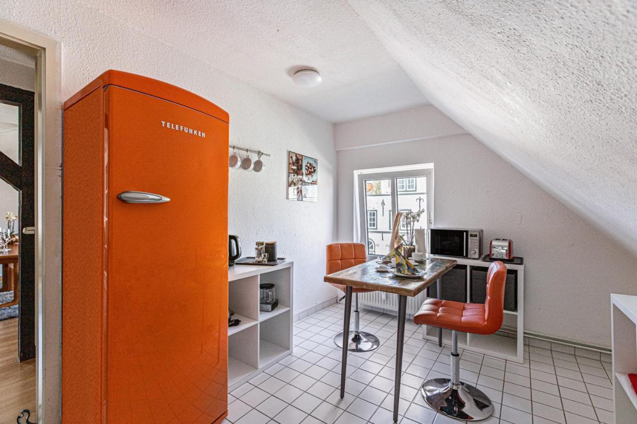 Blumenhaus-Apartment Friedrichstadt Buitenkant foto