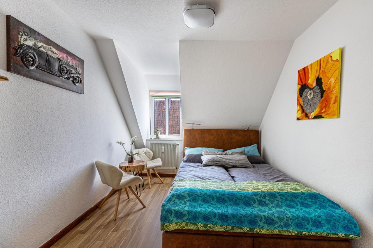Blumenhaus-Apartment Friedrichstadt Buitenkant foto